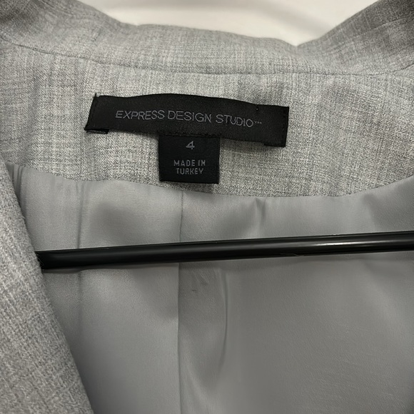 Express blazer - Picture 3 of 8